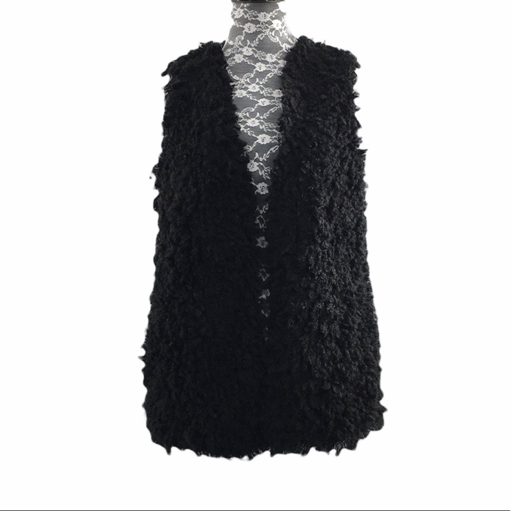 3/$20 Vertigo Black Vest Jacket Womens Small Fuzzy‎ Faux Mongolian Fur mob wife